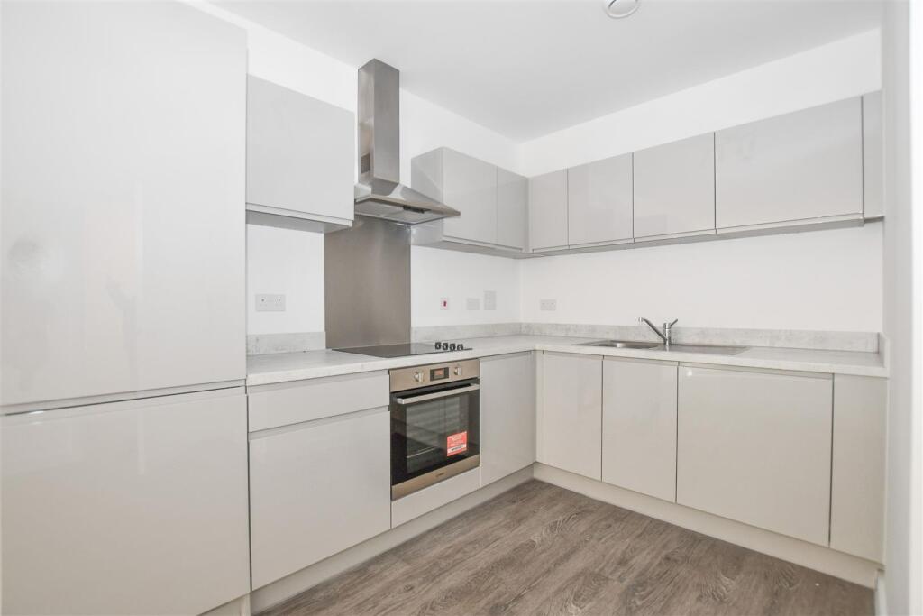 Additional image 14 of Grosvenor Road, St. Albans