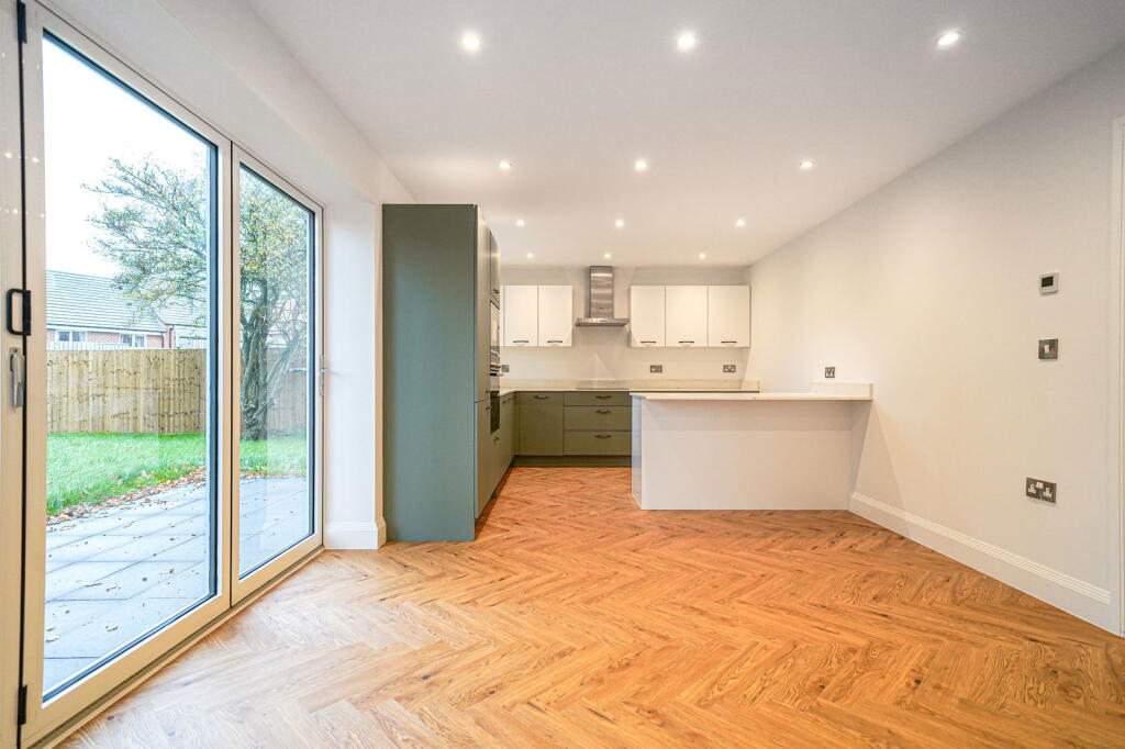 Additional image 17 of Beech Fields Place, Solihull, B90 1UT