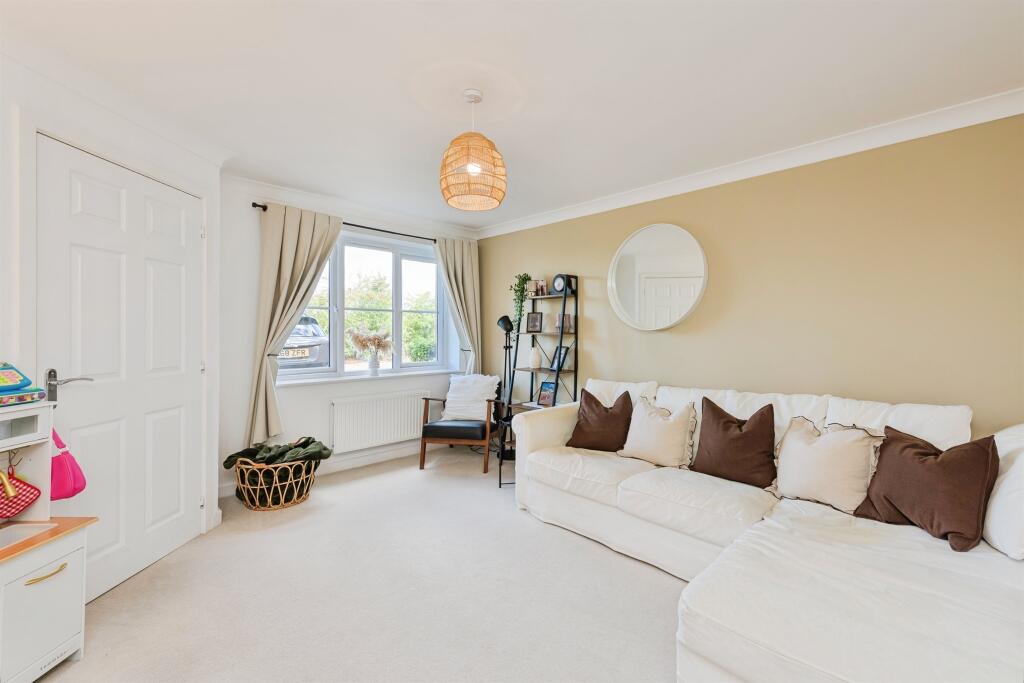 Additional image 19 of Hewett Close, Tamworth