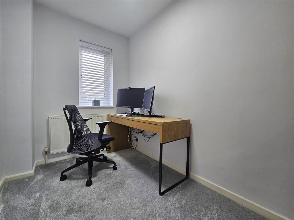 Additional image 4 of Bickenhill Park Road, Solihull