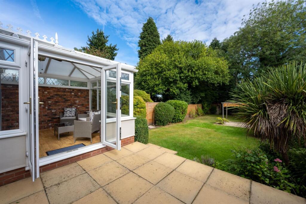 Additional image 19 of Longmore Road, Shirley