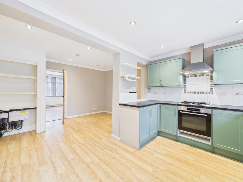 Additional image 3 of 76, Summerfield Road Solihull, B92 8PZ