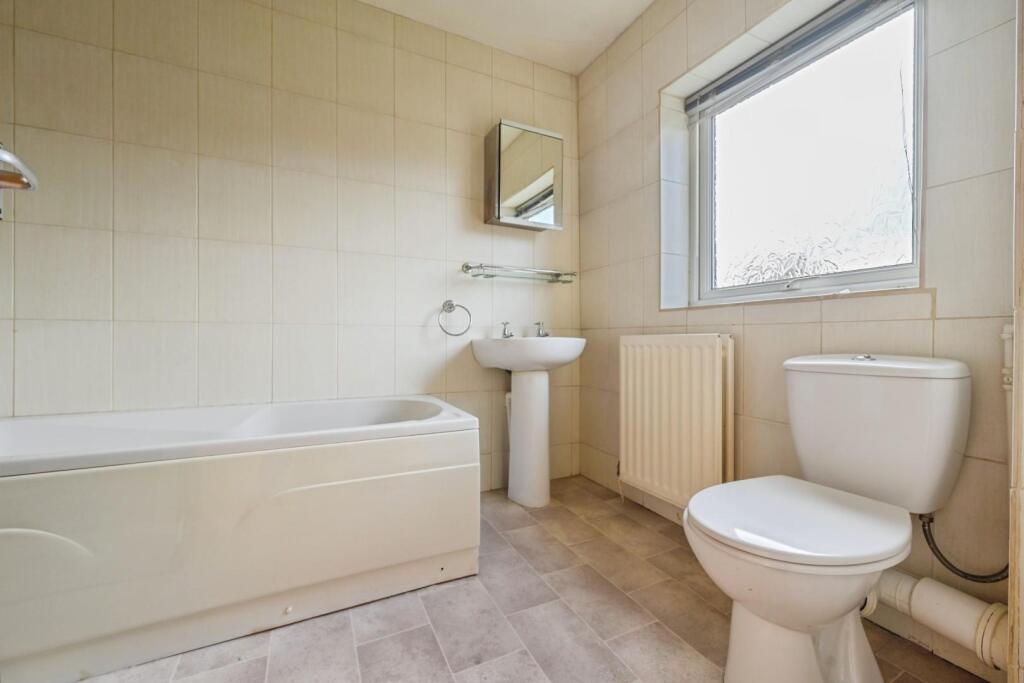 Additional image 22 of Greenacre Close, Tamworth