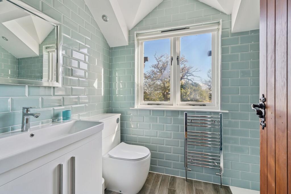 Additional image 25 of Chad Lane, Flamstead, Hertfordshire