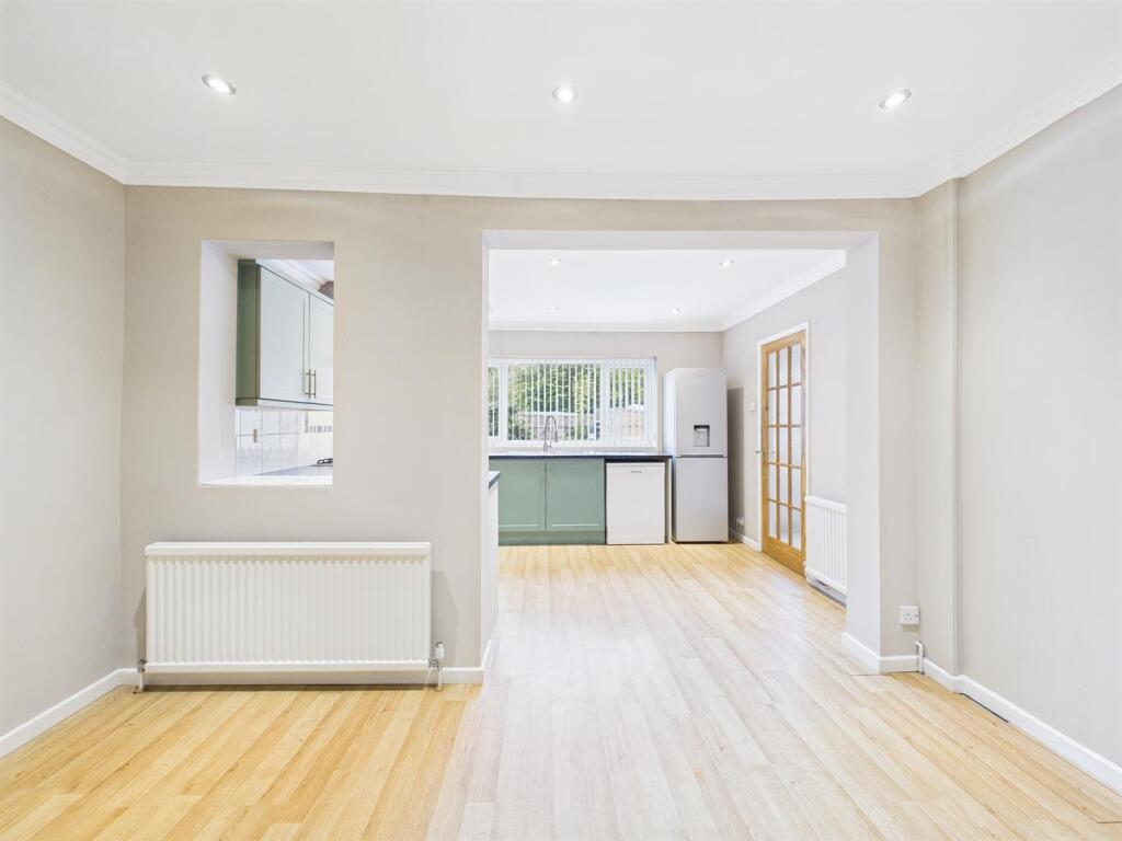 Additional image 2 of 76, Summerfield Road Solihull, B92 8PZ