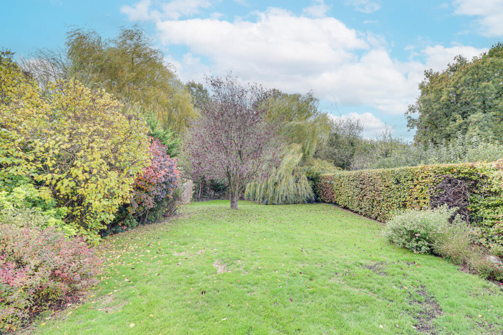 Additional image 24 of Mayflower Road, Park Street, St. Albans, AL2