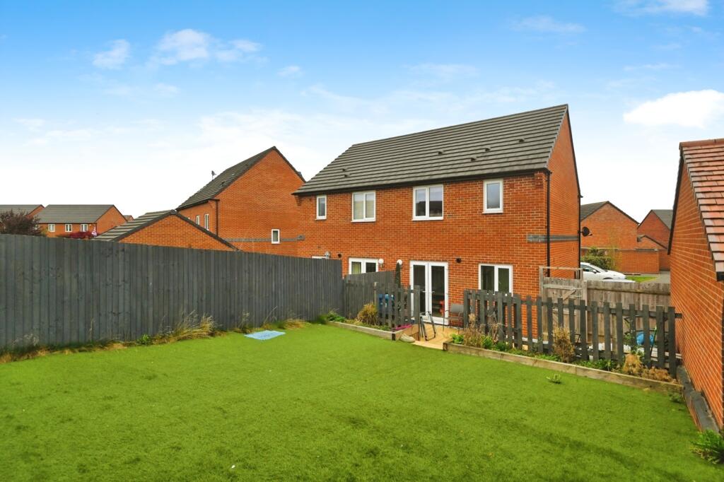 Additional image 4 of Meadow Way, Tamworth, Staffordshire, B79