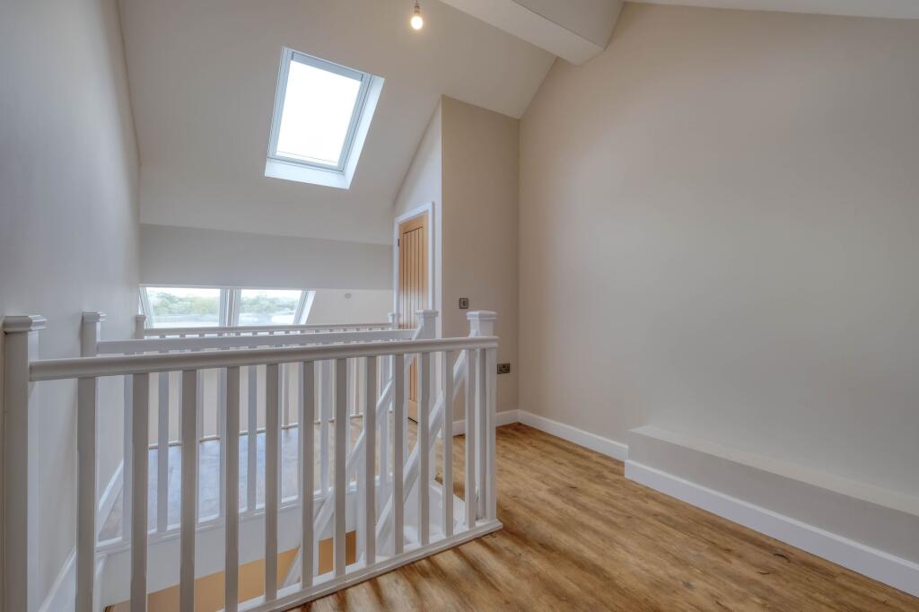 Additional image 14 of Droitwich Road, Bradley Green, B96