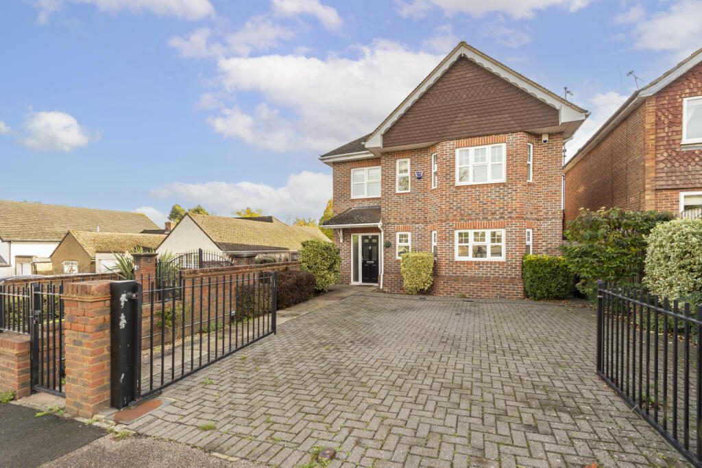 Property image for Penn Road, Park Street, St. Albans, Hertfordshire, AL2