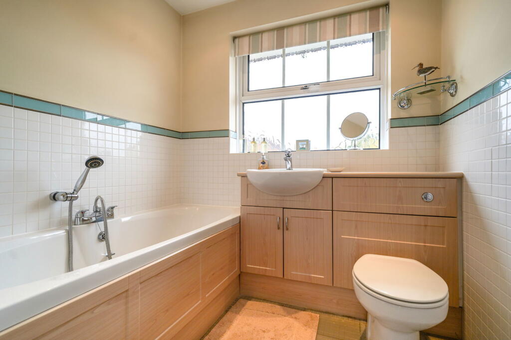 Additional image 16 of Glaston Drive, Hillfield