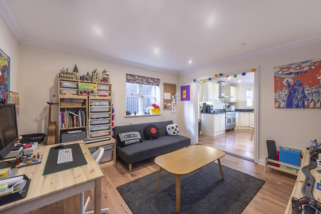 Additional image 8 of Penn Road, Park Street, St. Albans, Hertfordshire, AL2