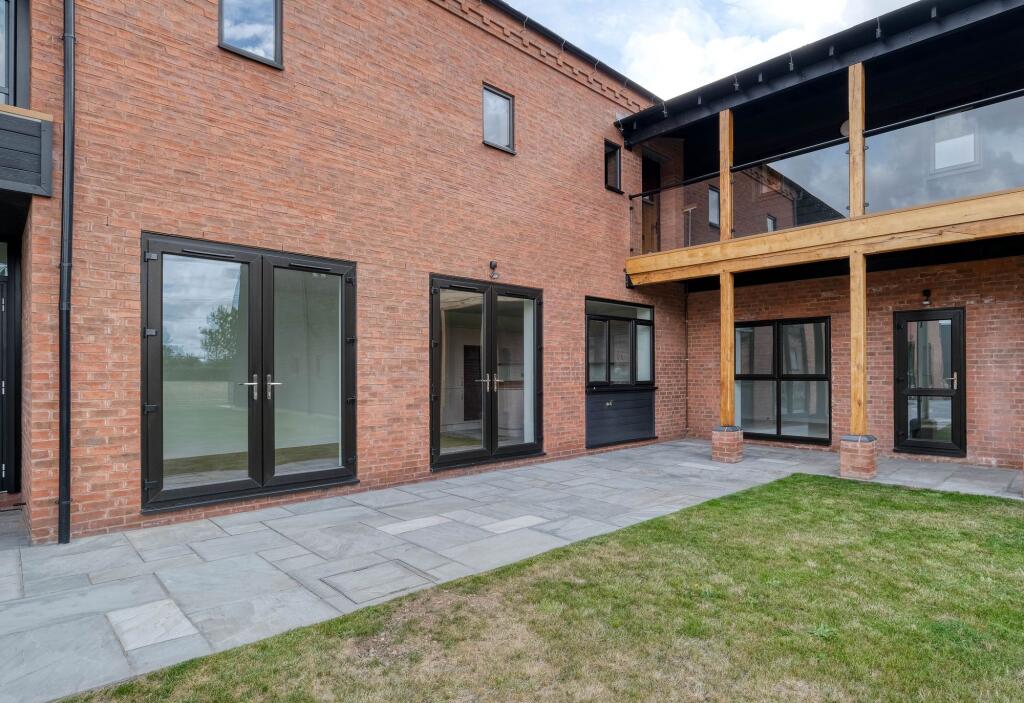 Additional image 10 of Droitwich Road, Bradley Green, B96