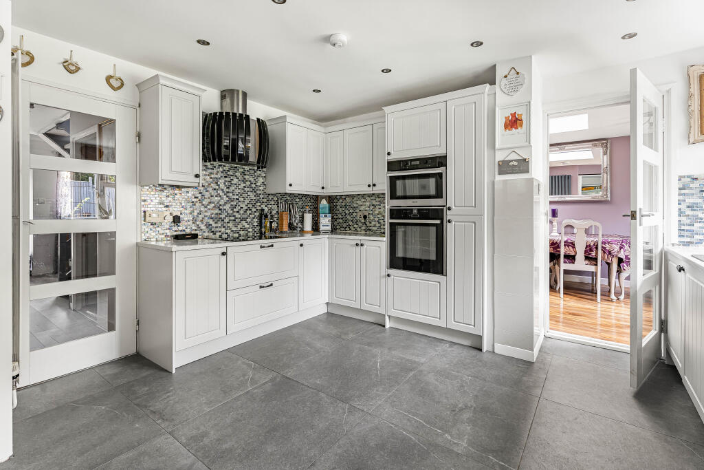 Additional image 8 of Coopers Meadow, Redbourn, St. Albans, AL3