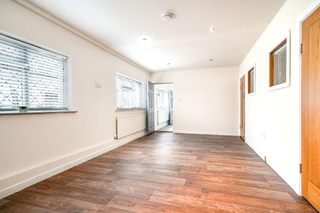 Additional image 31 of Small Lane, Earlswood