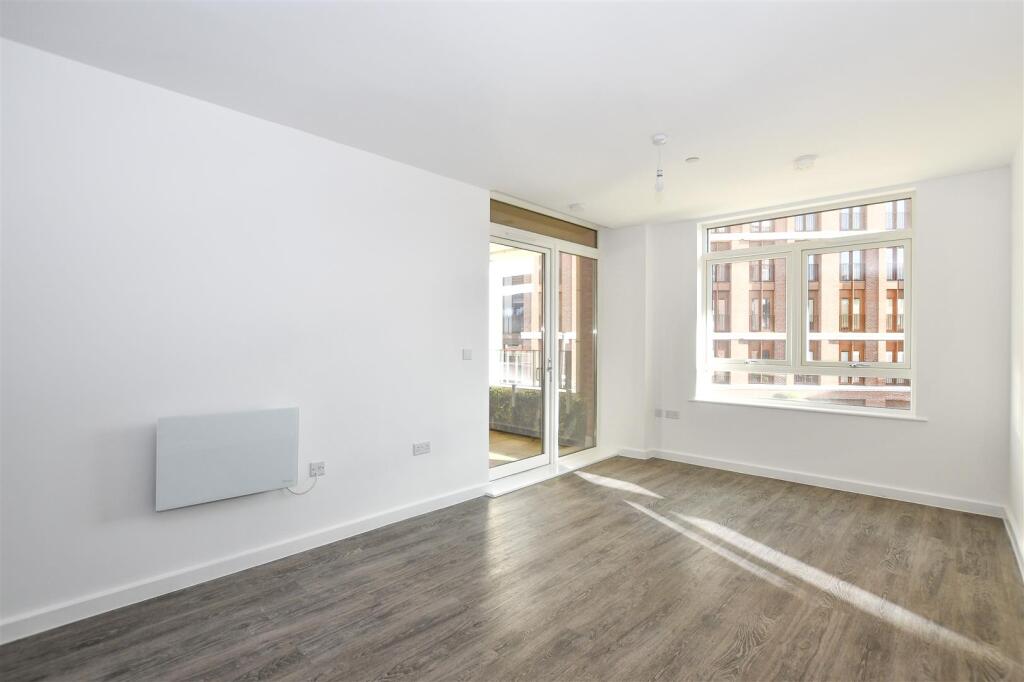 Additional image 3 of Grosvenor Road, St. Albans