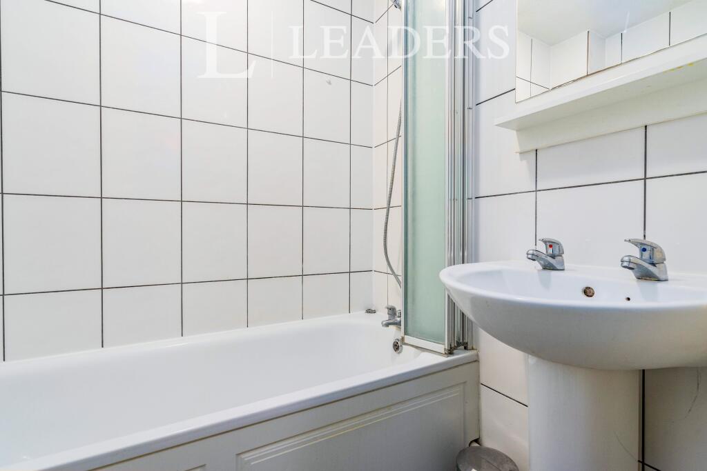 Additional image 7 of Mercers Row, St. Albans, AL1