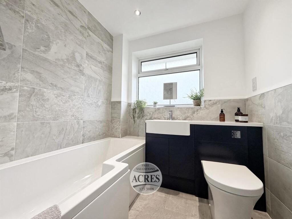 Additional image 26 of Sutton Court, Little Sutton Lane, Four Oaks