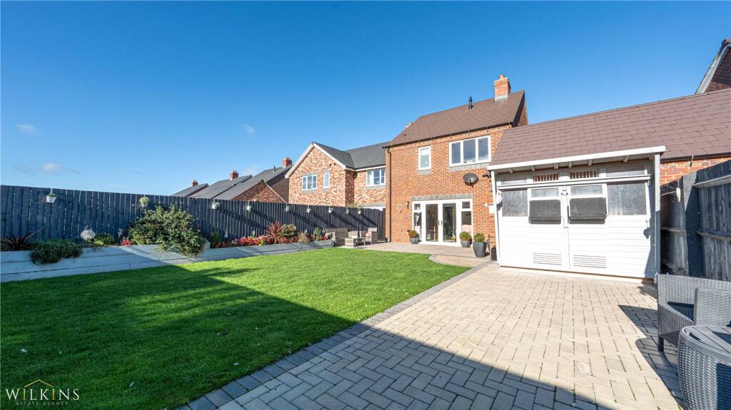 Additional image 30 of Charlecote Drive, Tamworth, Staffordshire, B79