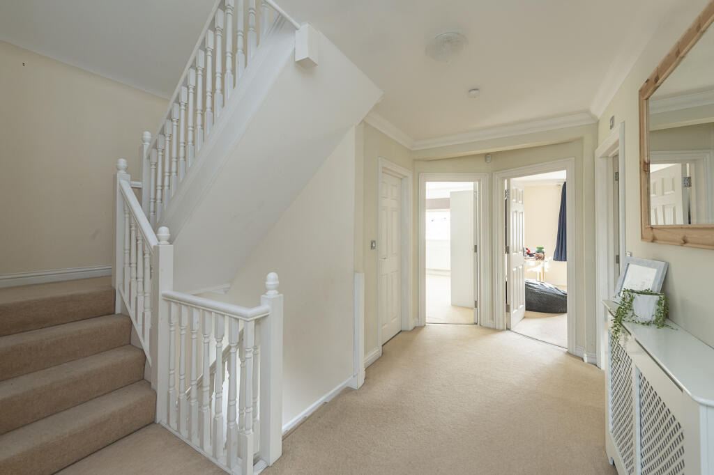 Additional image 17 of Penn Road, Park Street, St. Albans, Hertfordshire, AL2