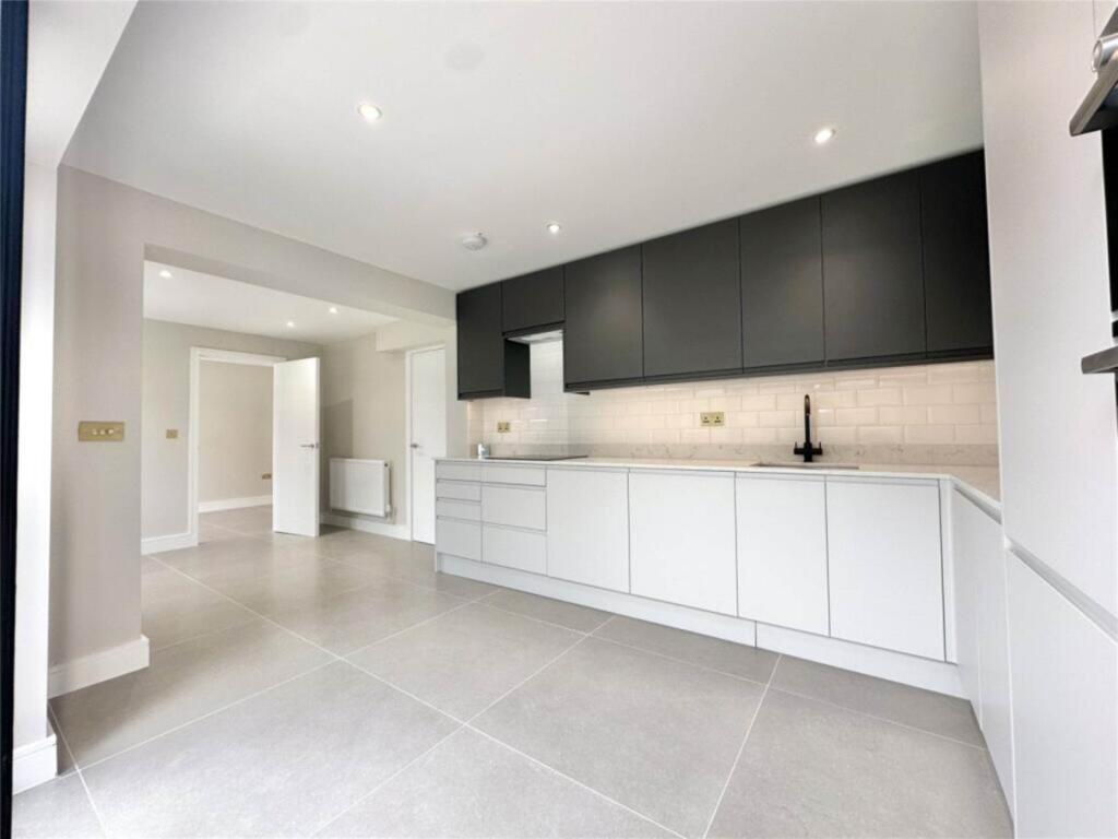 Additional image 7 of Wych Elms, Park Street