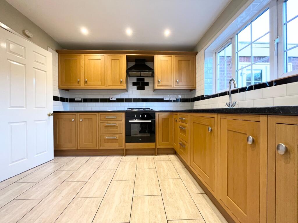 Additional image 8 of Barnfield Drive, Solihull, West Midlands, B92