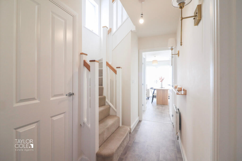 Additional image 30 of Dashwood Close, Tamworth