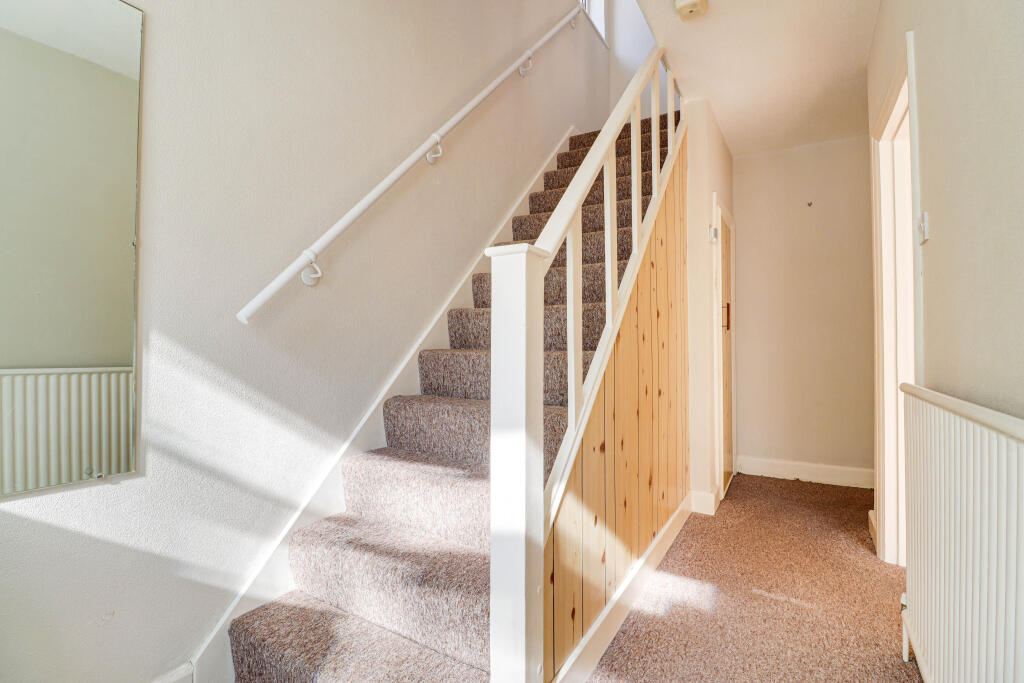 Additional image 9 of Batchwood Drive, St Albans, AL3