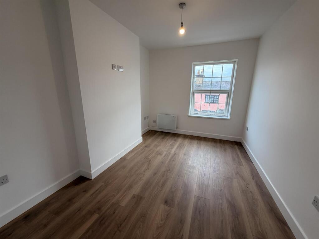 Additional image 3 of High Street, Studley