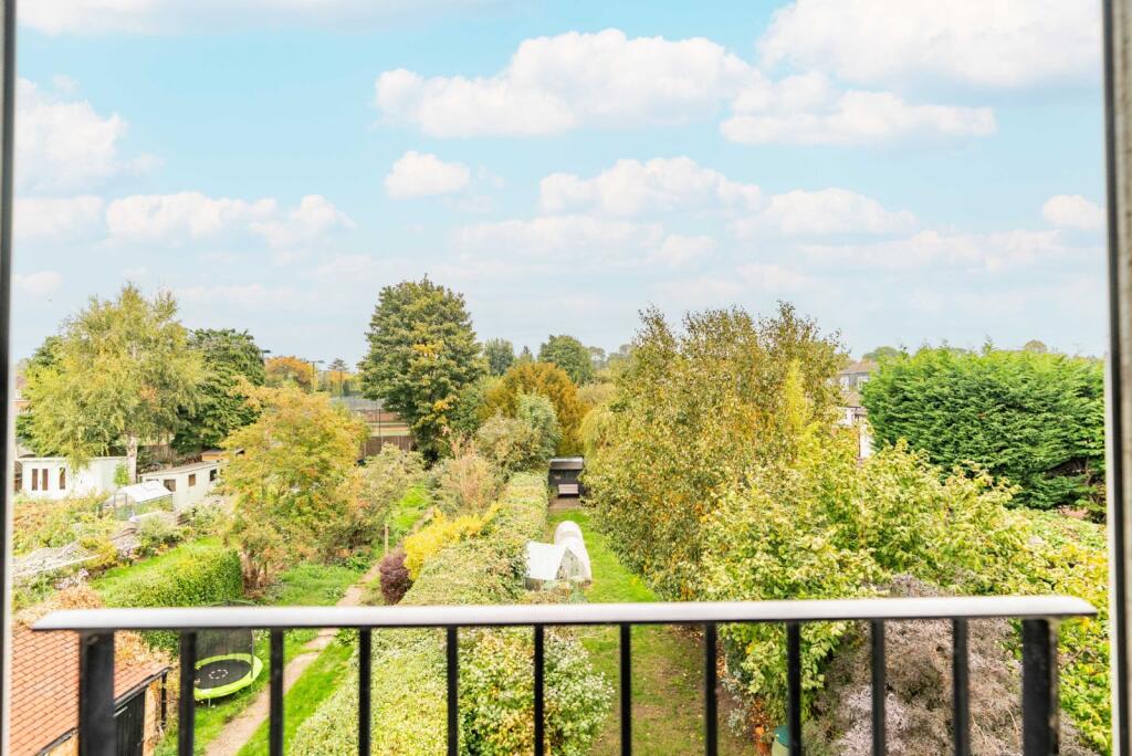 Additional image 21 of Waverley Road, St. Albans, Hertfordshire, AL3