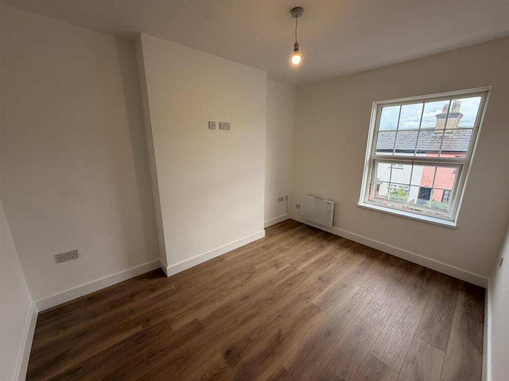 Additional image 4 of High Street, Studley