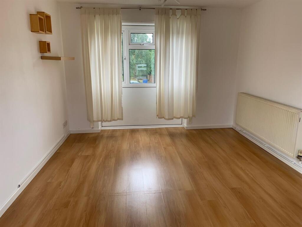 Additional image 7 of School Street