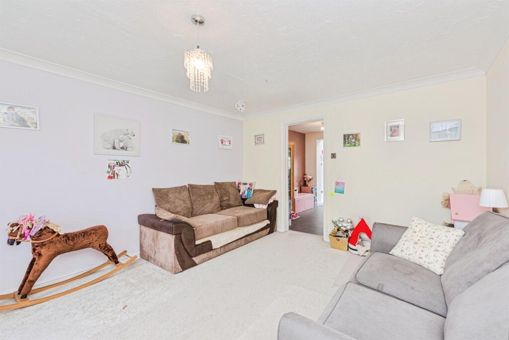 Additional image 3 of Glendale Court, Wilnecote, Tamworth