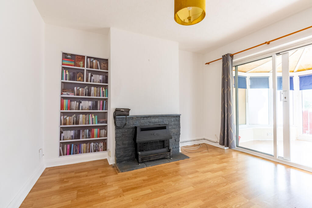 Additional image 3 of Francis Avenue, St. Albans, Hertfordshire, AL3