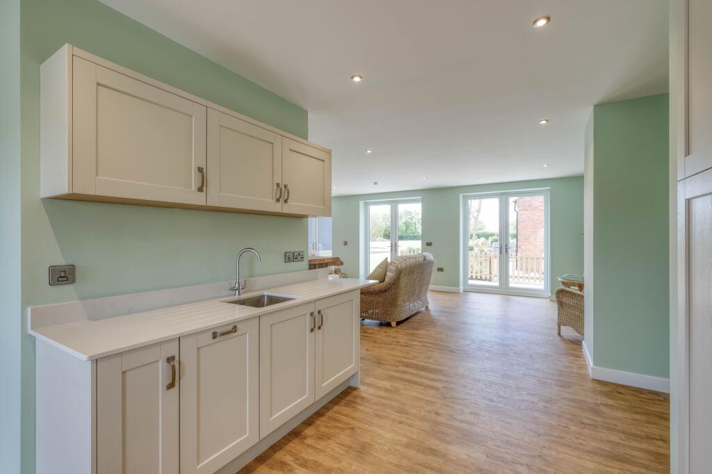 Additional image 15 of Droitwich Road, Bradley Green, B96