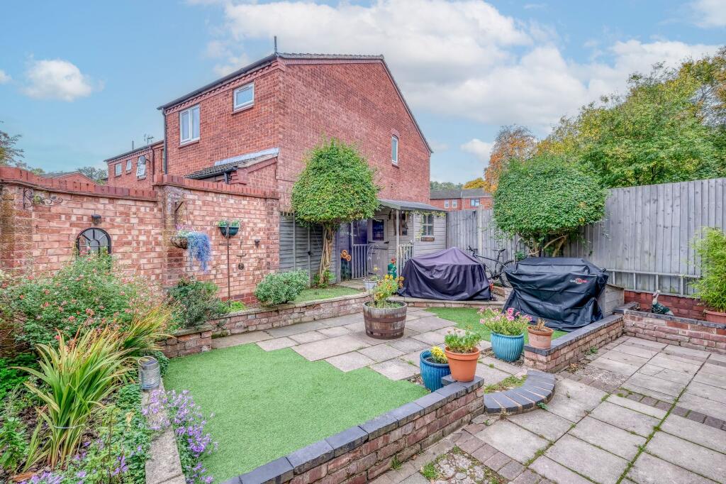 Additional image 13 of Lightoak Close, Redditch, B97