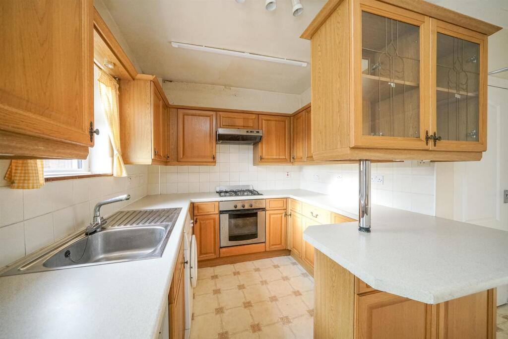 Additional image 7 of Harvey Road, London Colney