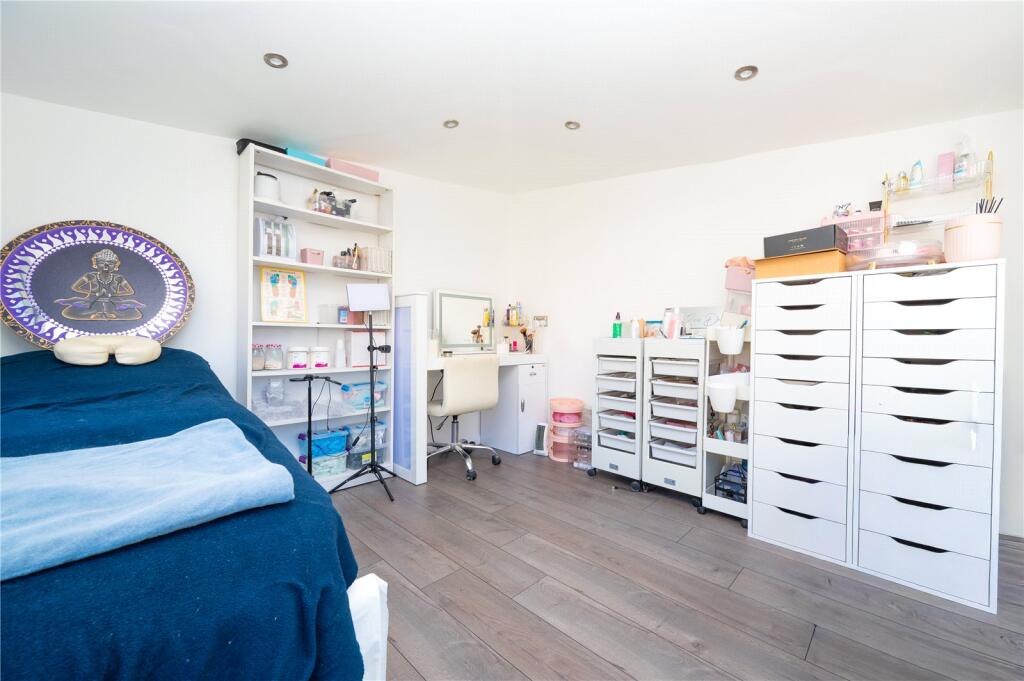 Additional image 14 of The Crescent, Bricket Wood, St. Albans, Hertfordshire