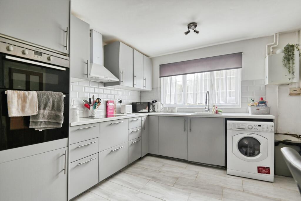 Additional image 4 of Raygill, Tamworth, B77