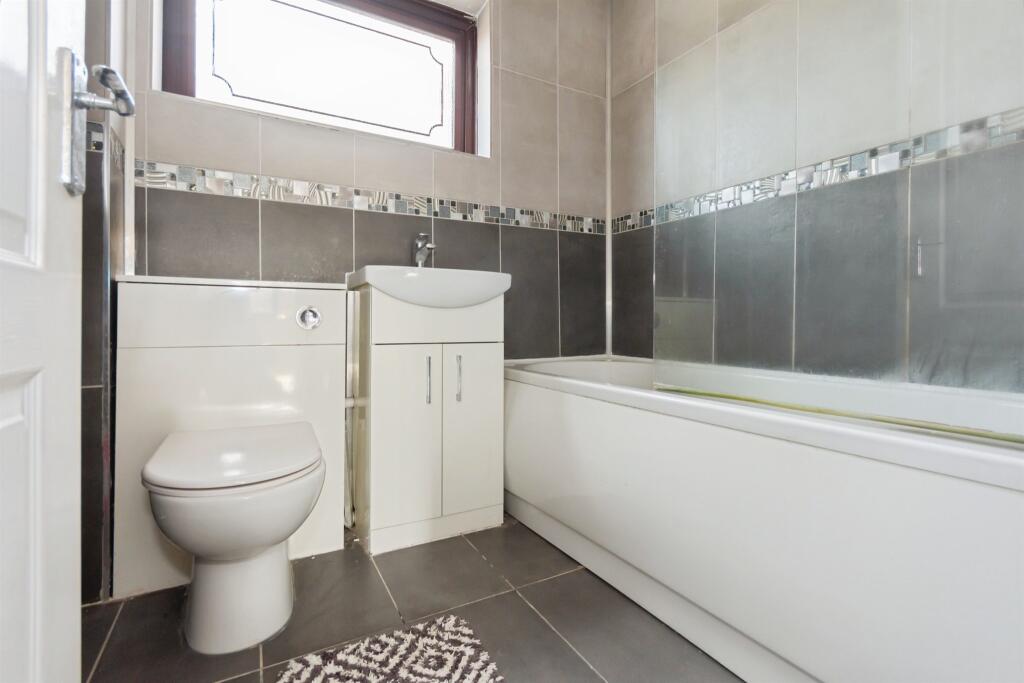 Additional image 14 of Cedar Road, Redditch