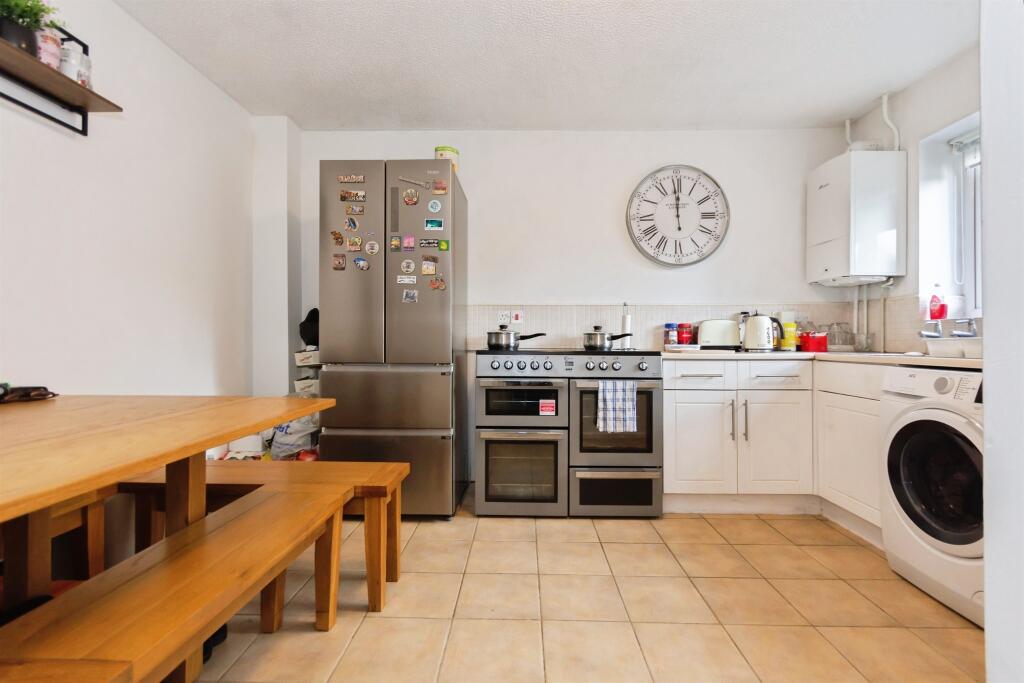 Additional image 5 of Ashmores Close, Redditch