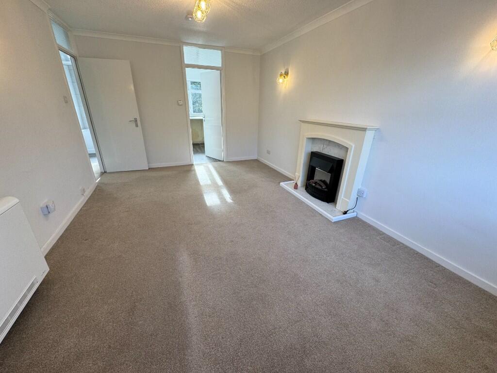 Additional image 3 of Mallaby Close, B90