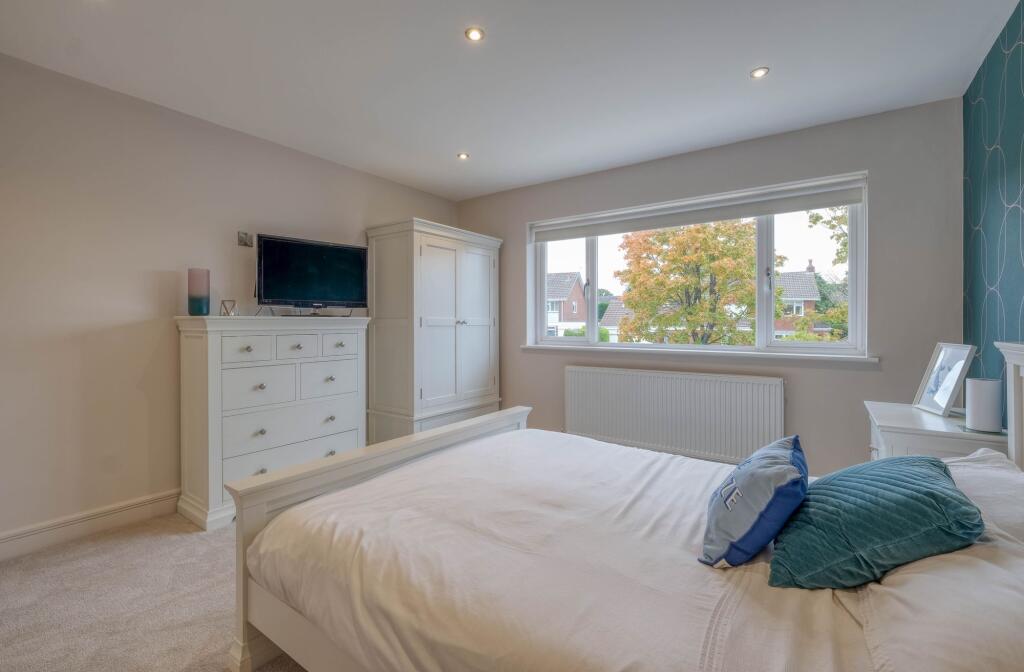 Additional image 26 of Gainsborough Crescent, Knowle, B93