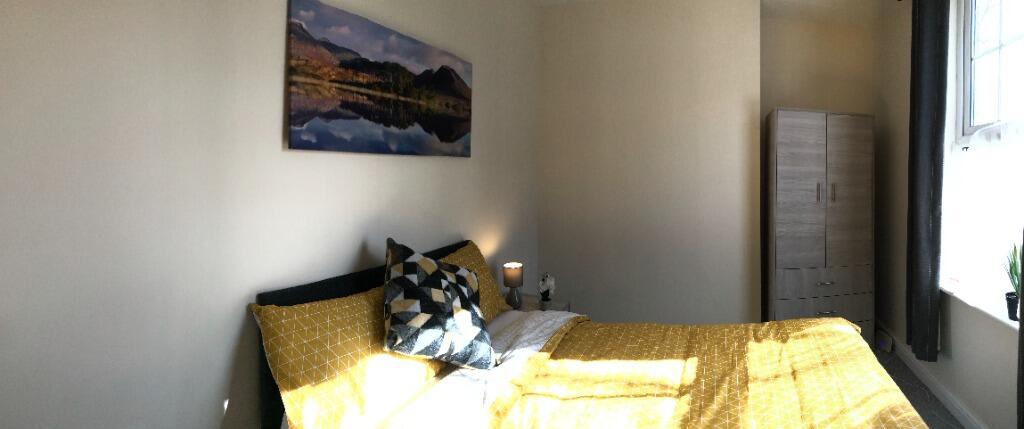 Albert Road, Tamworth, B79