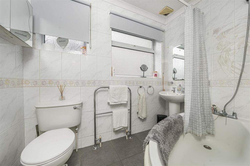 Additional image 13 of Park Street Lane, Park Street, St. Albans