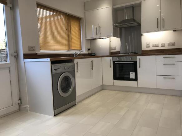 Additional image 3 of Chamberlain Crescent