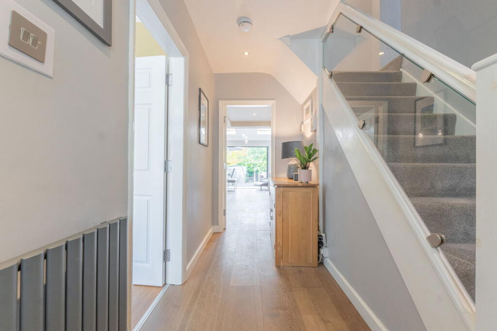 Additional image 3 of Greyfort Crescent, Solihull, B92 8DN