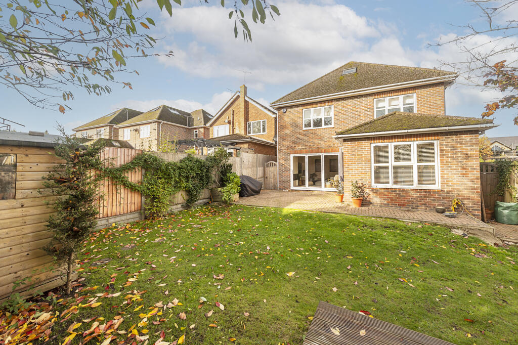 Additional image 20 of Penn Road, Park Street, St. Albans, Hertfordshire, AL2