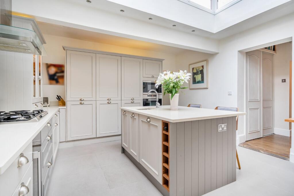 Additional image 5 of Beaumont Grove, Solihull, West Midlands, B91