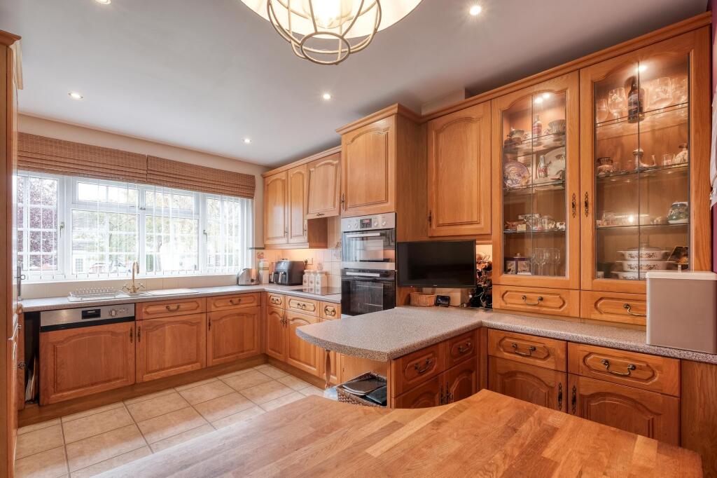 Additional image 4 of Copt Heath Drive, Knowle, B93