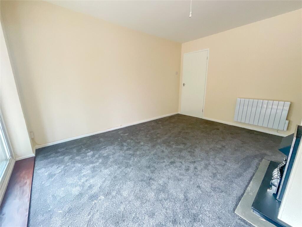 Additional image 3 of Lansdowne Crescent, Tamworth, Staffordshire, B77